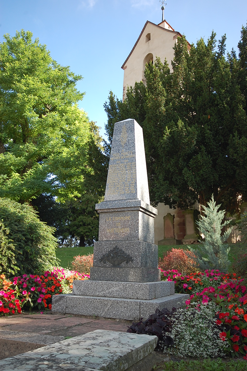Monument aux Morts HURTIGHEIM