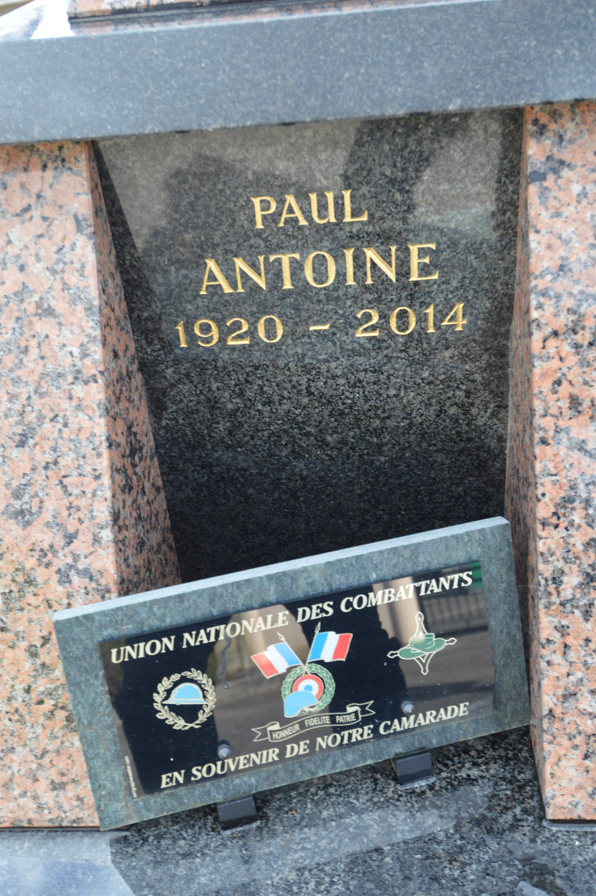 COL-A-004 : ANTOINE Paul